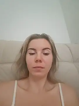Eva88x live XXX chat