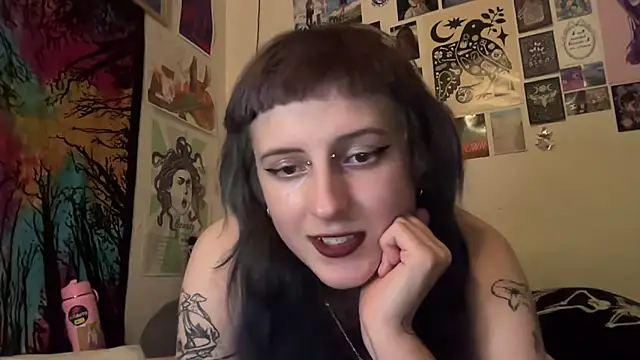 Chatroom XXX en direct de batzy666