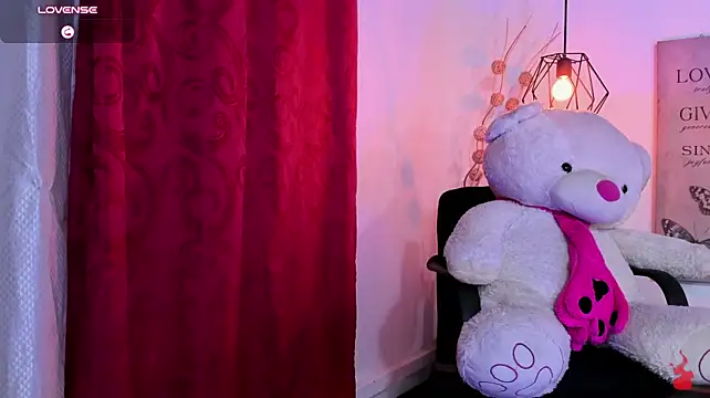 yeika_smith Adlı Modelin Canlı XXX Sohbeti