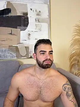 PaulPhoenix_ Adlı Modelin Canlı XXX Sohbeti