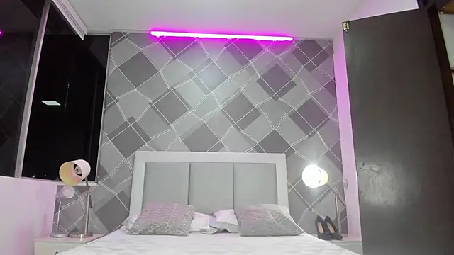 Živý XXX chat Shantal_fit