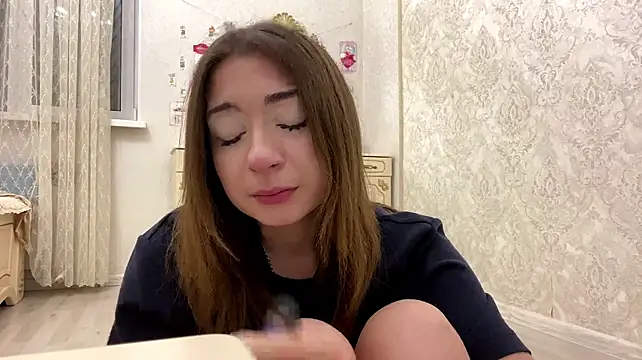 lovehoneyyss: онлайн-секс-чат