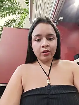 Sembang XXX Secara Langsung Julieth_hot-69
