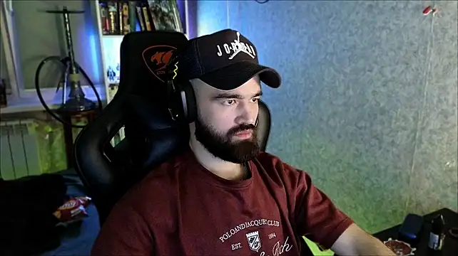 Chat +18 de _Serious_Man ao vivo