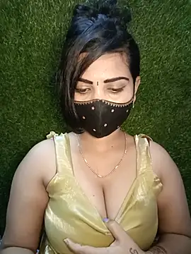Nithyatamil's Live XXX Chat