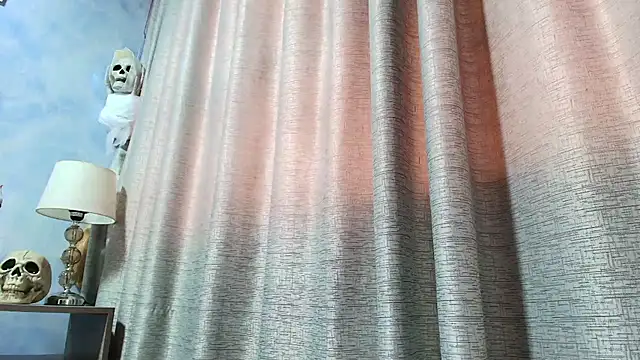 Eda_Bonne Adlı Modelin Canlı XXX Sohbeti