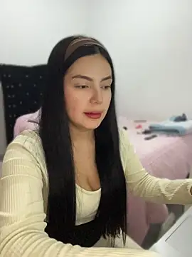 Cami_olarte's Live XXX Chat
