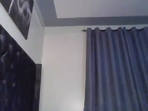 Chat XXX ao vivo de Smalltittsbigass