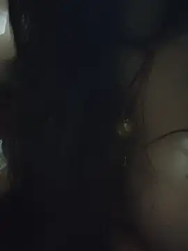 Maahi-Queen live XXX chat