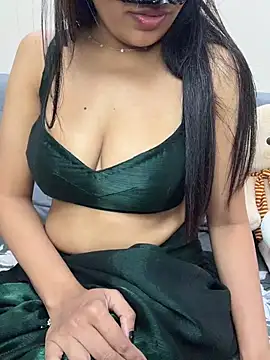 escape_with_me Adlı Modelin Canlı XXX Sohbeti