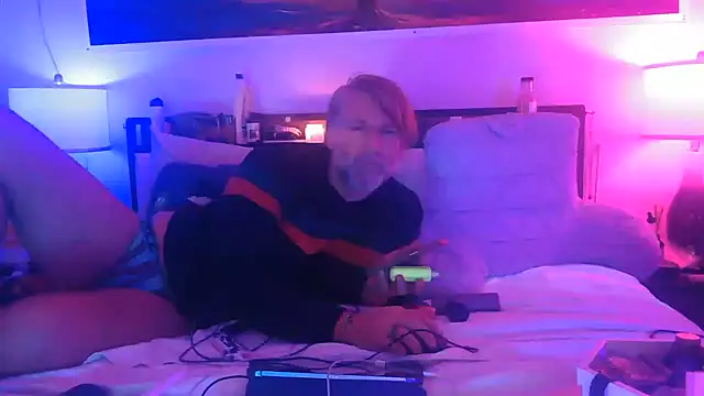 LINYguyn Live XXX chat