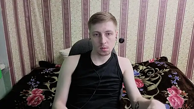 Darien_Brown Show in webcam