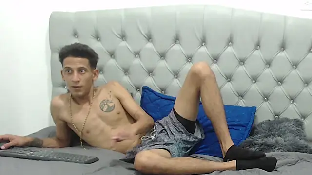 Chat XXX Live Jeyder_SexyLatinBoy