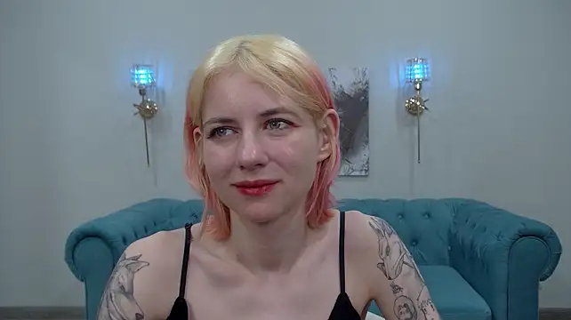 Chat +18 de MarianBells ao vivo