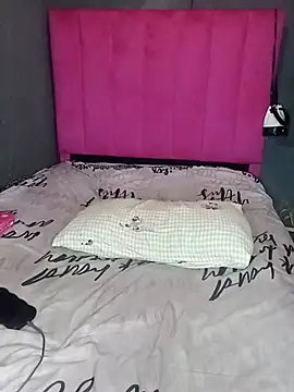 Phatpussybabexx's Live XXX Chat