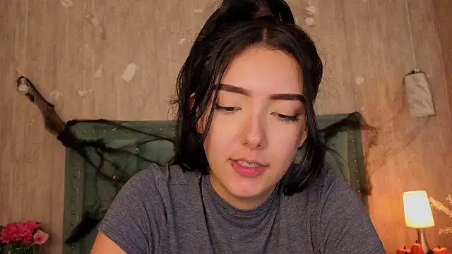 Marcelaa_fox 即時 XXX 聊天
