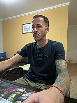 MeladoDiMel Adlı Modelin Canlı XXX Sohbeti