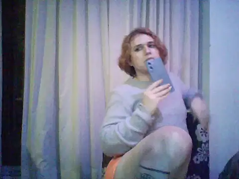 cuttiepie2005's Live XXX Chat