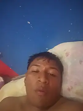 Tu_papi_69_ Chat XXX live
