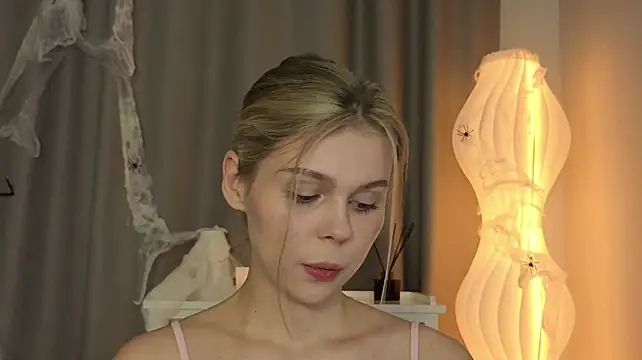 Herminasouth's Live XXX Chat