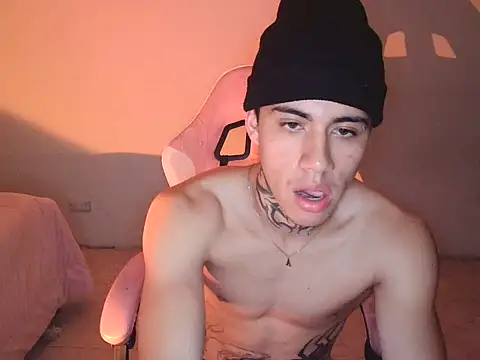 David_LongVibe live XXX chat