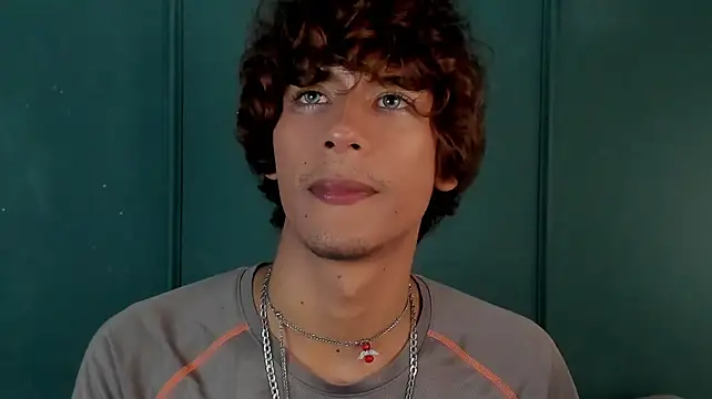 Онлайн чат XXX derek_blake