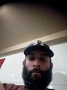 Chat +18 de maneirinho25 ao vivo