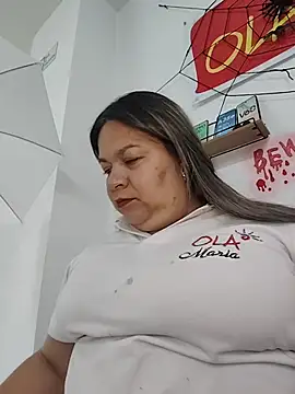 Charlott-1 live XXX chat