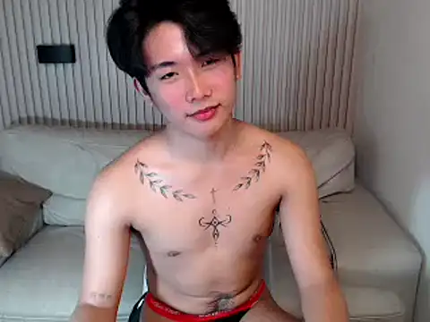 XtraHot_Alex 即時 XXX 聊天