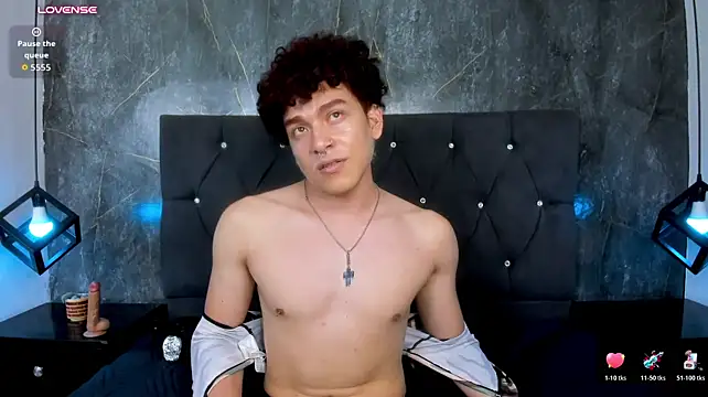Chat XXX en directo de Thomas_Fire