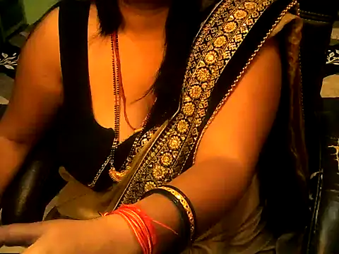 HOT_SITARA's Live XXX Chat
