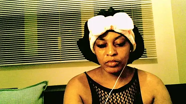 ORUOMA Live XXX-Chat