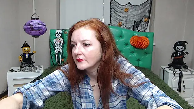 MeganPirs' Live XXX Chat