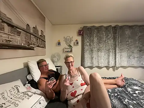 Chat XXX Live Curvy-Jinx