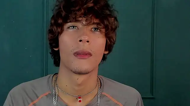 Chat XXX ao vivo de derek_blake
