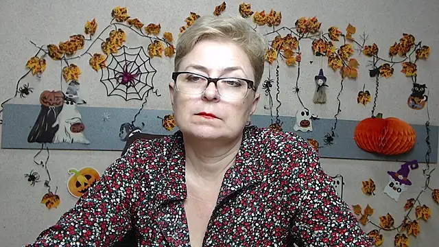 EmiliaGree Chat XXX in diretta