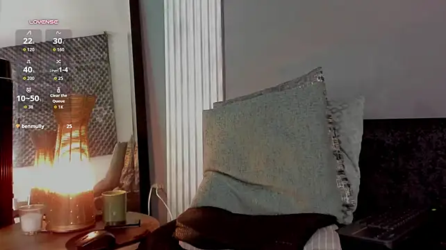 Chatroom XXX en direct de thomas_eliotts