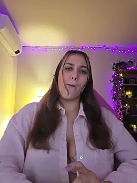 MiaRides19's Live XXX Chat