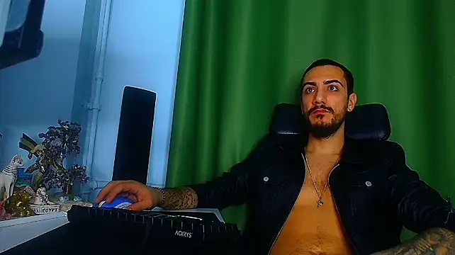 ArroganceKINGn Live XXX chat