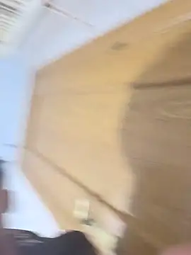 XXX chat uživo modela mrchoca