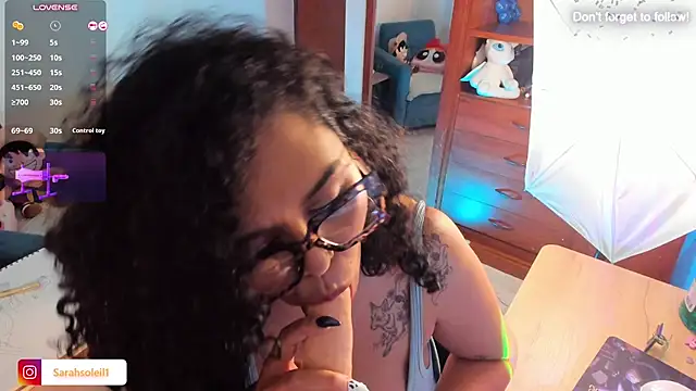 SarahSoleil's Live XXX Chat