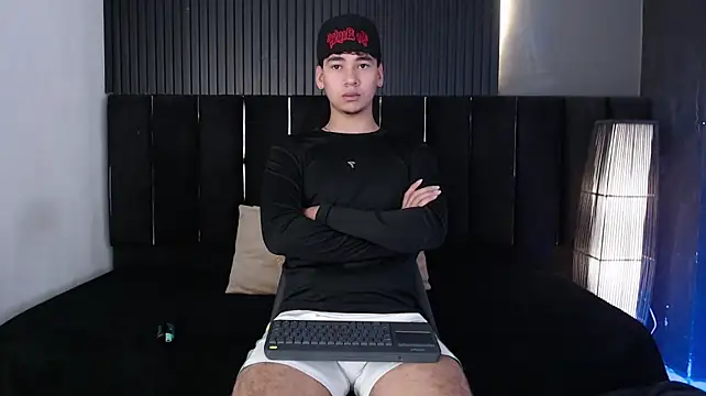 Czat XXX na żywo – Dominic_ghost