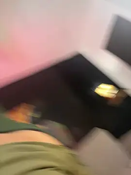 XXX chat uživo modela May_hadi