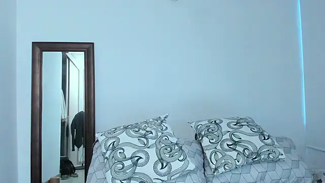 KingLevi01 live XXX chat