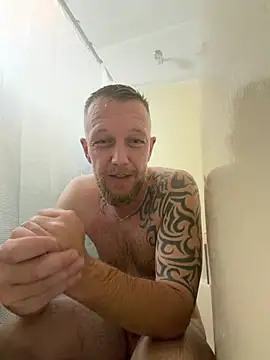 DamonWilson live XXX chat