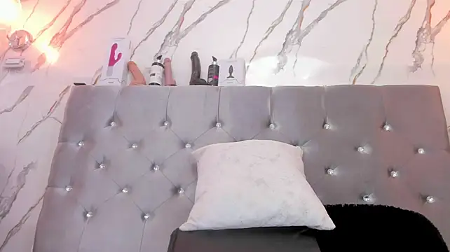 دردشة nymphomanya الجنسية المباشرة