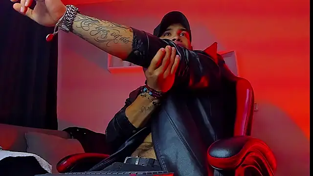 Demond_Master Live XXX Chat