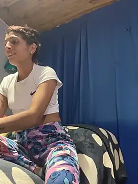 دردشة ImCrazzy الجنسية المباشرة
