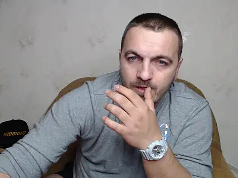 MasterTaylor's Live XXX Chat