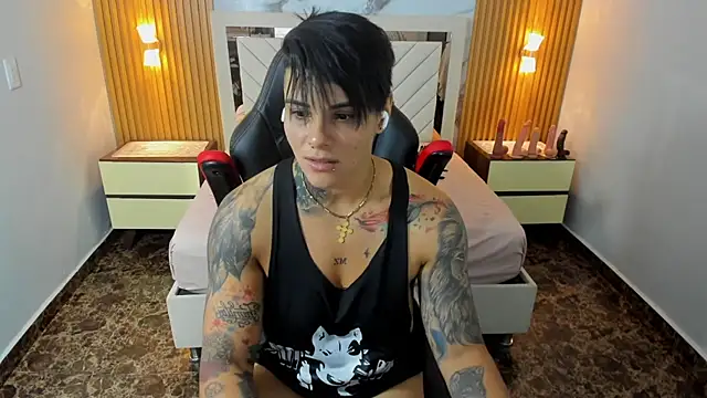 צ'אט XXX בשידור חי של KAROLLJONES1